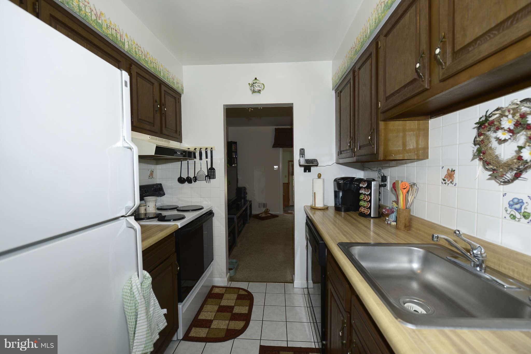 102 Haverhill Road Joppa, MD 21085 - Photo 5 of 21 Kitchen