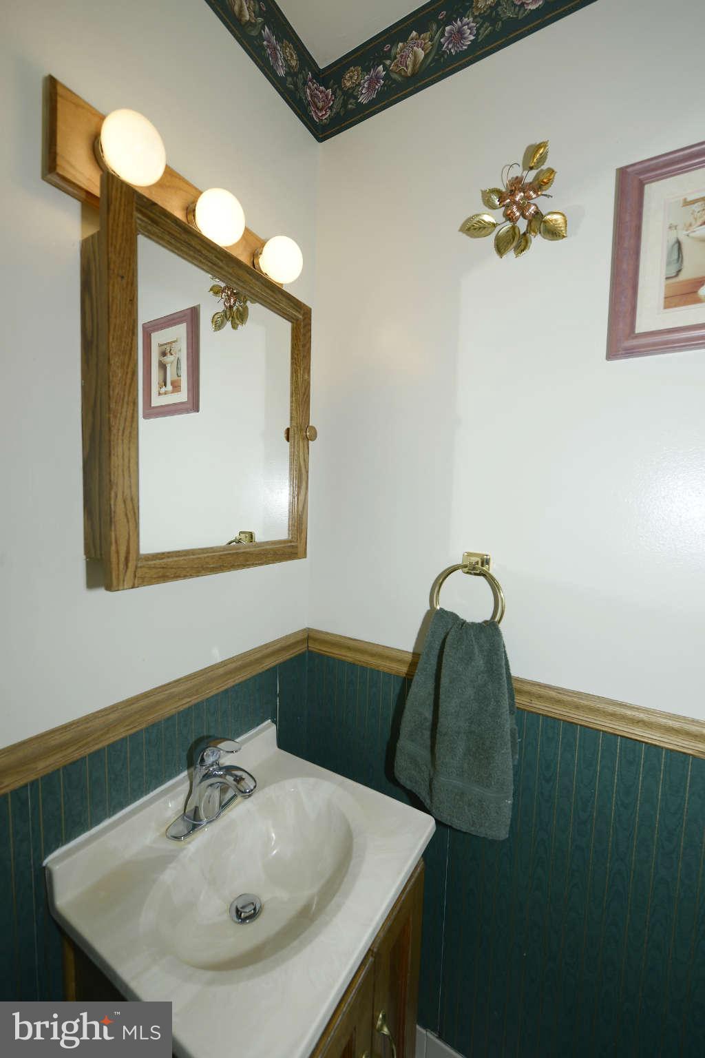 102 Haverhill Road Joppa, MD 21085 - Photo 10 of 21 Powder Room