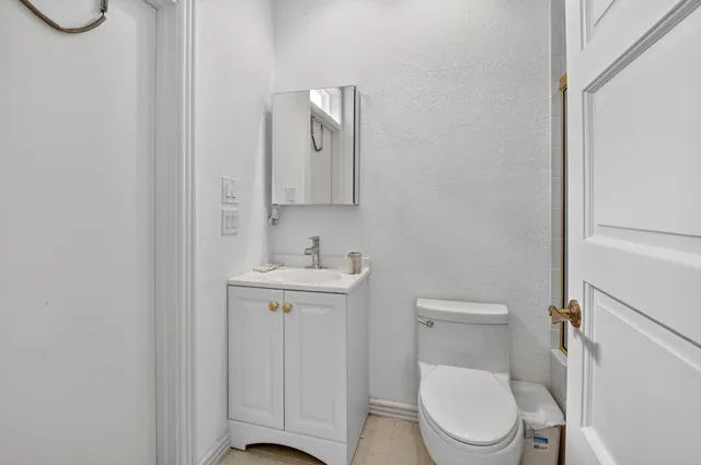 $7,775,000 | 16670 Senterra Drive, Delray Beach, FL 33484