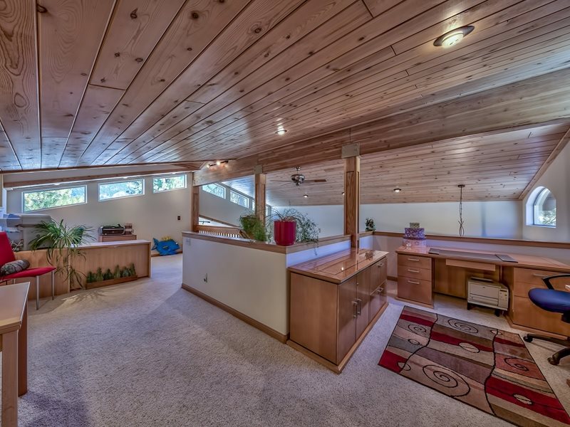16313 Cinnamon Ridge Place Truckee, CA 96161 - Photo 5 of 10 a view of a room with lots of furniture
