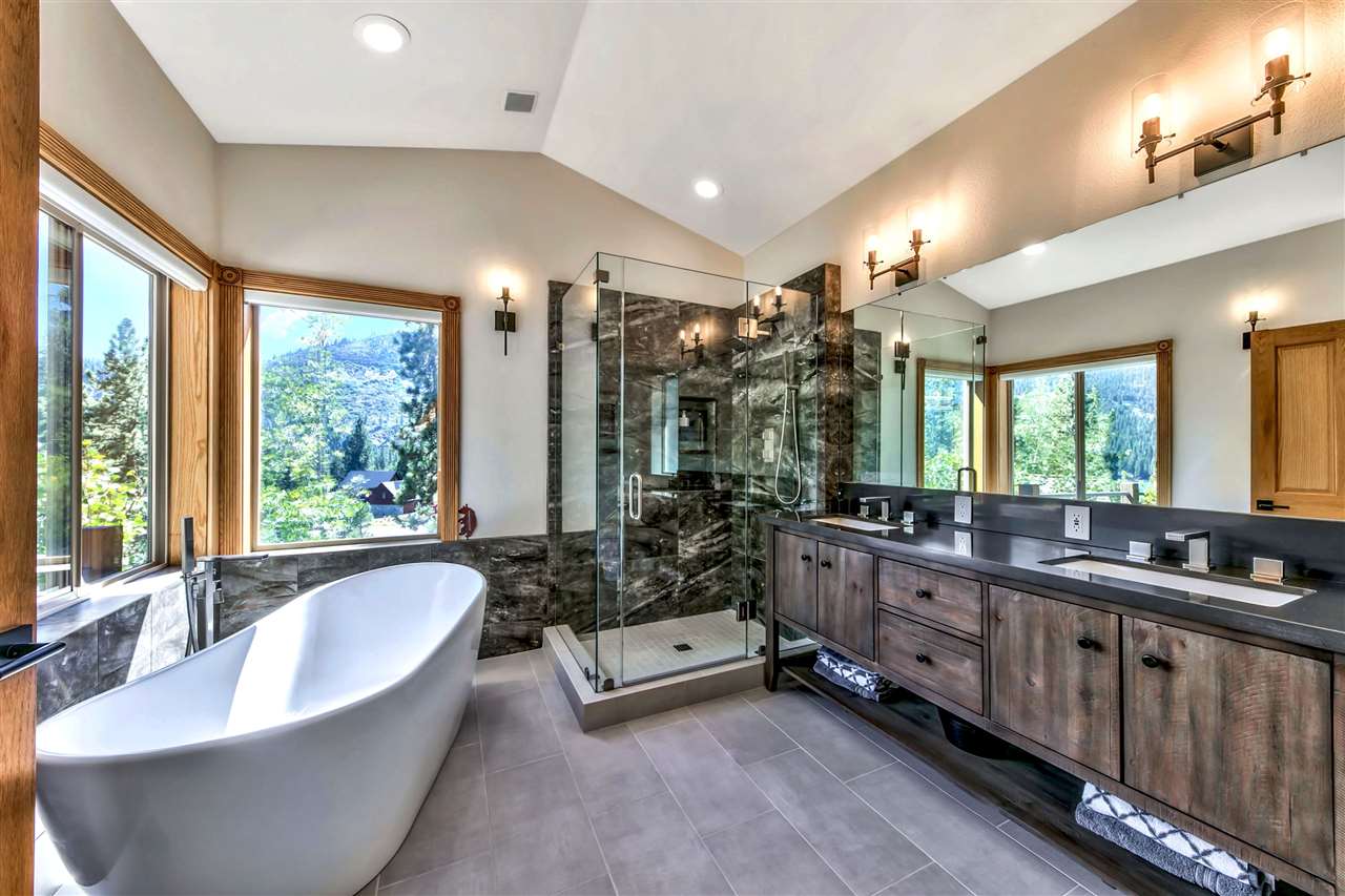16313 Cinnamon Ridge Place Truckee, CA 96161 - Photo 7 of 10 a large spacious bathroom with a large tub and sink