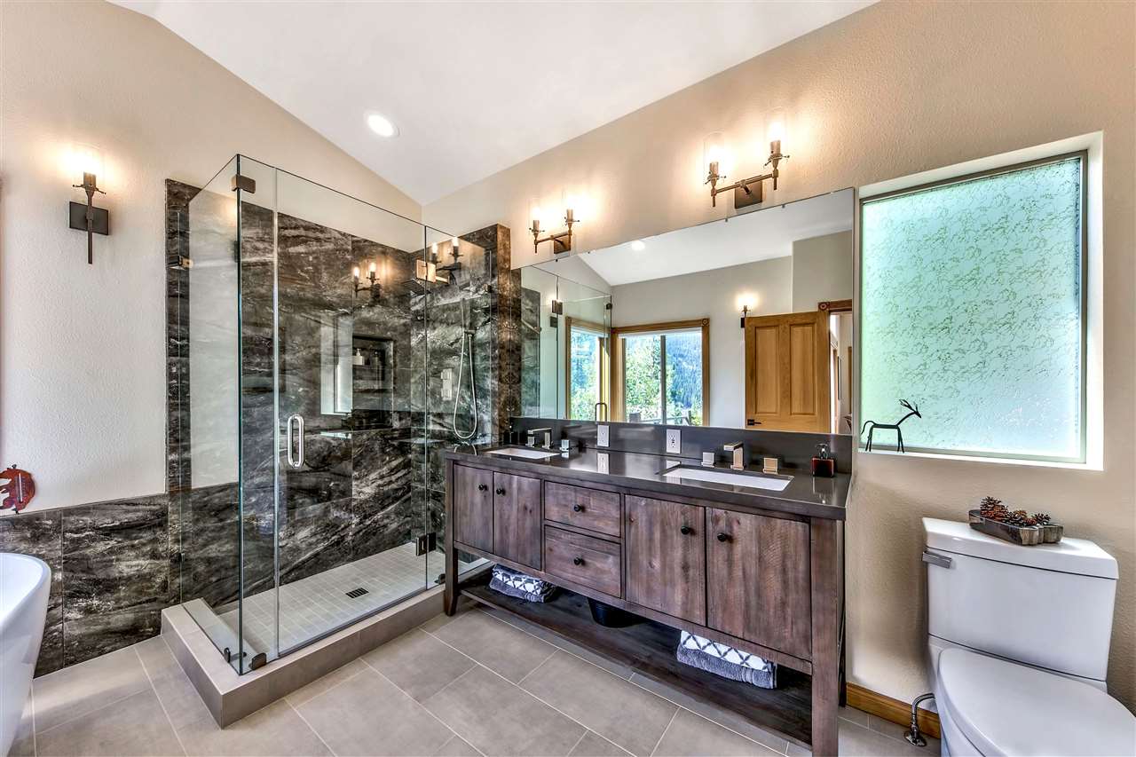 16313 Cinnamon Ridge Place Truckee, CA 96161 - Photo 9 of 10 a room with gym equipment and a large window
