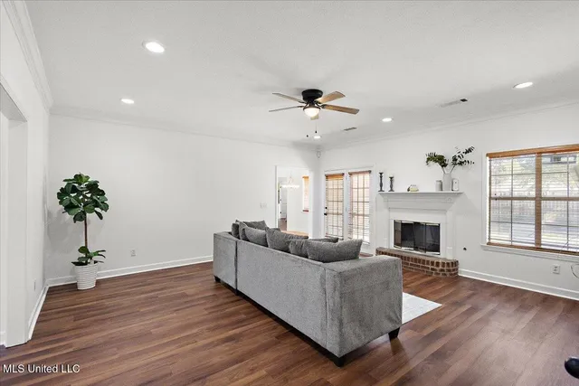 $389,999 | 1006 Riverchase N Drive, Brandon, MS 39047