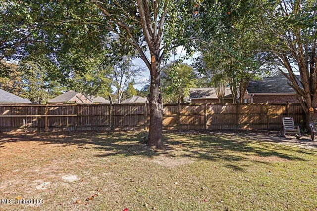 $389,999 | 1006 Riverchase N Drive, Brandon, MS 39047