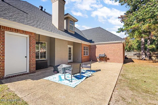 $389,999 | 1006 Riverchase N Drive, Brandon, MS 39047
