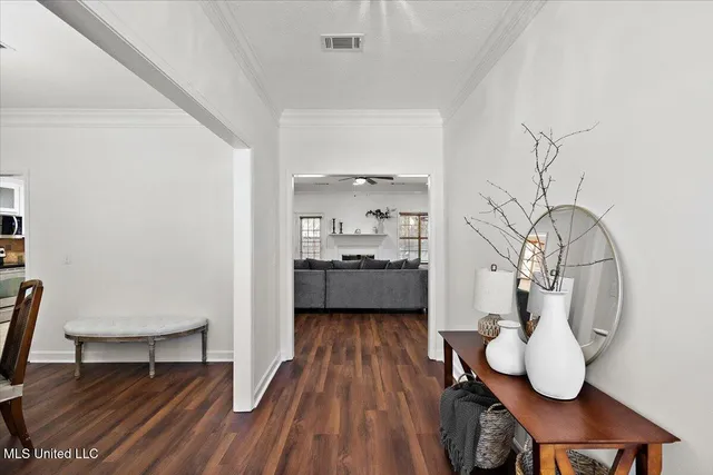 $389,999 | 1006 Riverchase N Drive, Brandon, MS 39047