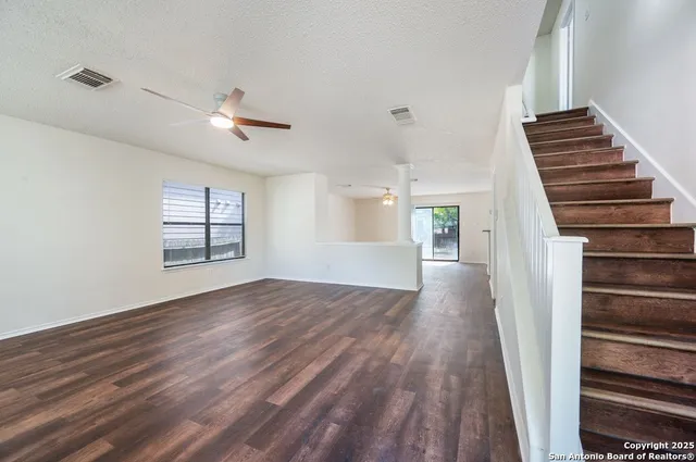 $1,995 | 6322 Donely Place, San Antonio, TX 78247