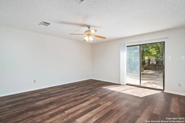 $1,995 | 6322 Donely Place, San Antonio, TX 78247