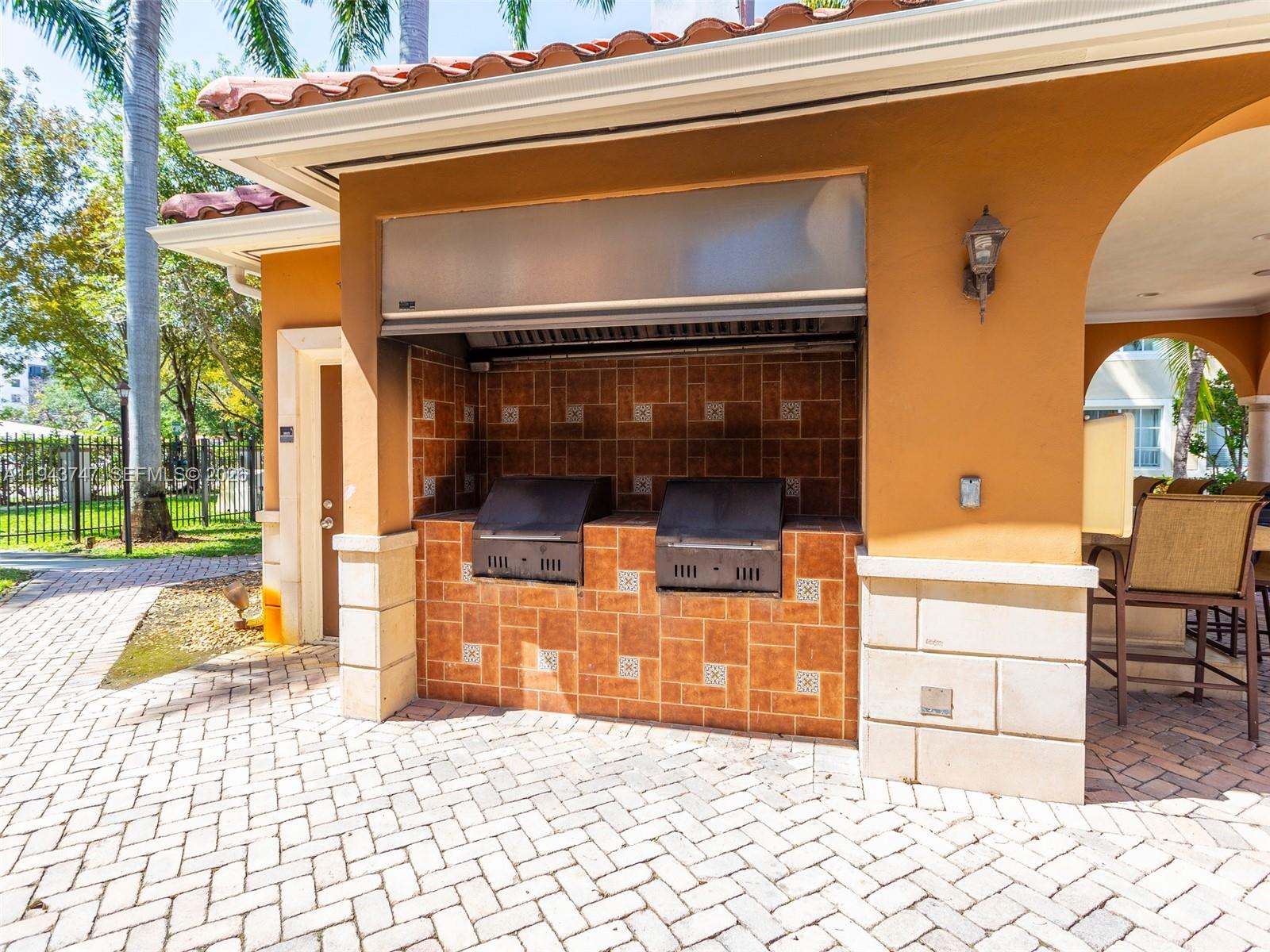 6861 Southwest 44th Street, Unit 304 Miami, FL 33155 - Photo 33 of 47