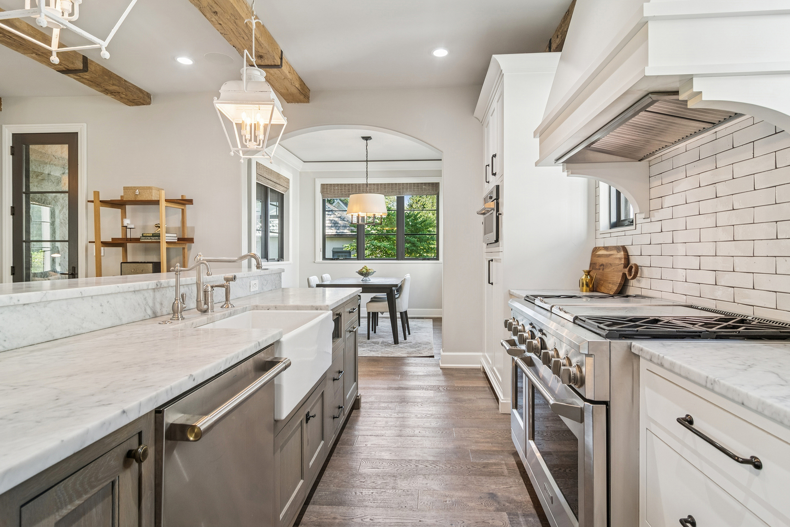 636 South Division Street Barrington, IL 60010 - Photo 21 of 61 a kitchen with a stove and a sink