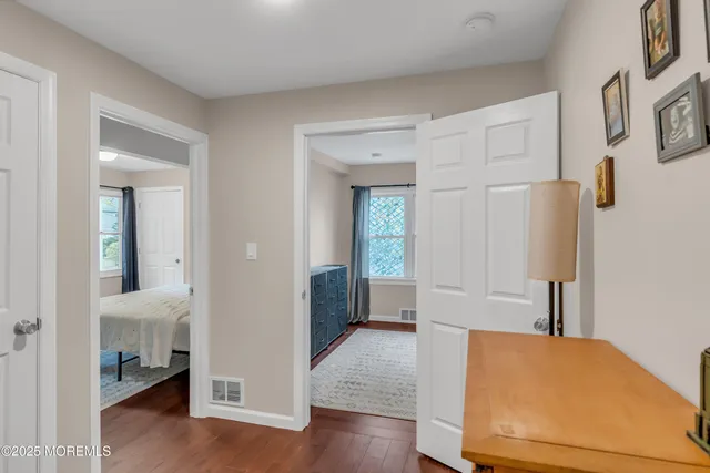 $879,900 | 28 Duchess Avenue, Middletown, NJ 07748