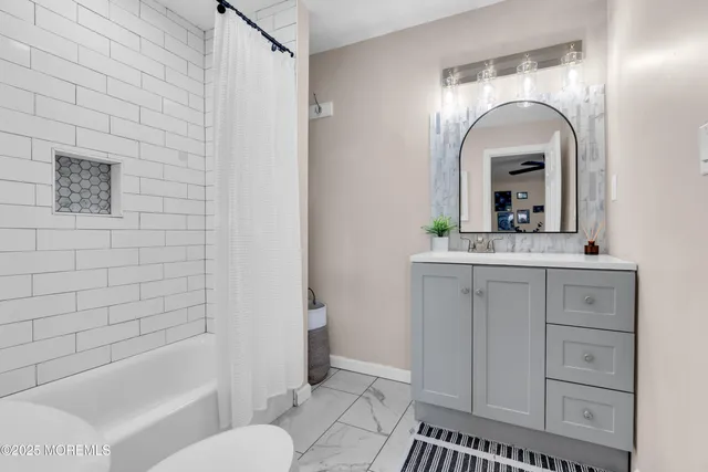 $879,900 | 28 Duchess Avenue, Middletown, NJ 07748