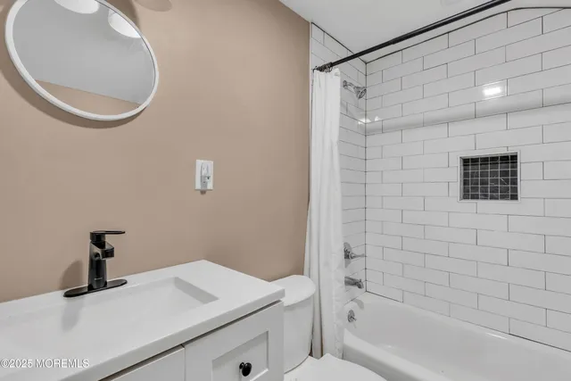 $879,900 | 28 Duchess Avenue, Middletown, NJ 07748