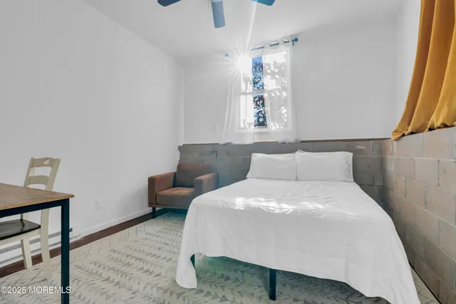 $879,900 | 28 Duchess Avenue, Middletown, NJ 07748