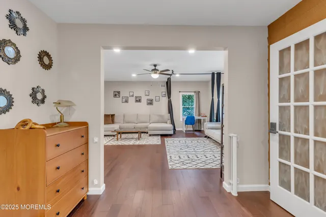 $879,900 | 28 Duchess Avenue, Middletown, NJ 07748