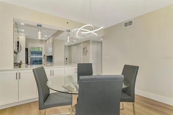 $6,000 | 917 Wexford Boulevard, Unit 917, Venice, FL 34293