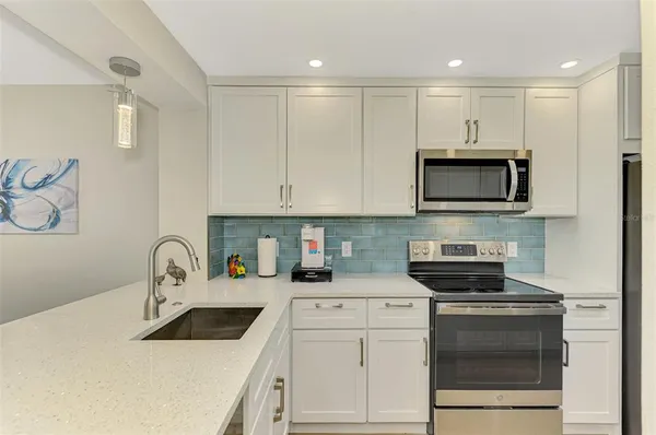 $6,000 | 917 Wexford Boulevard, Unit 917, Venice, FL 34293