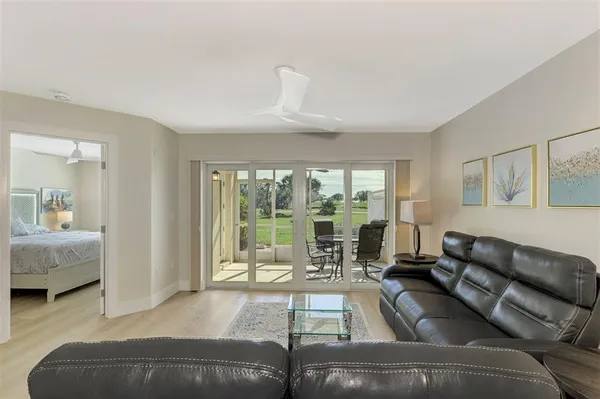 $6,000 | 917 Wexford Boulevard, Unit 917, Venice, FL 34293