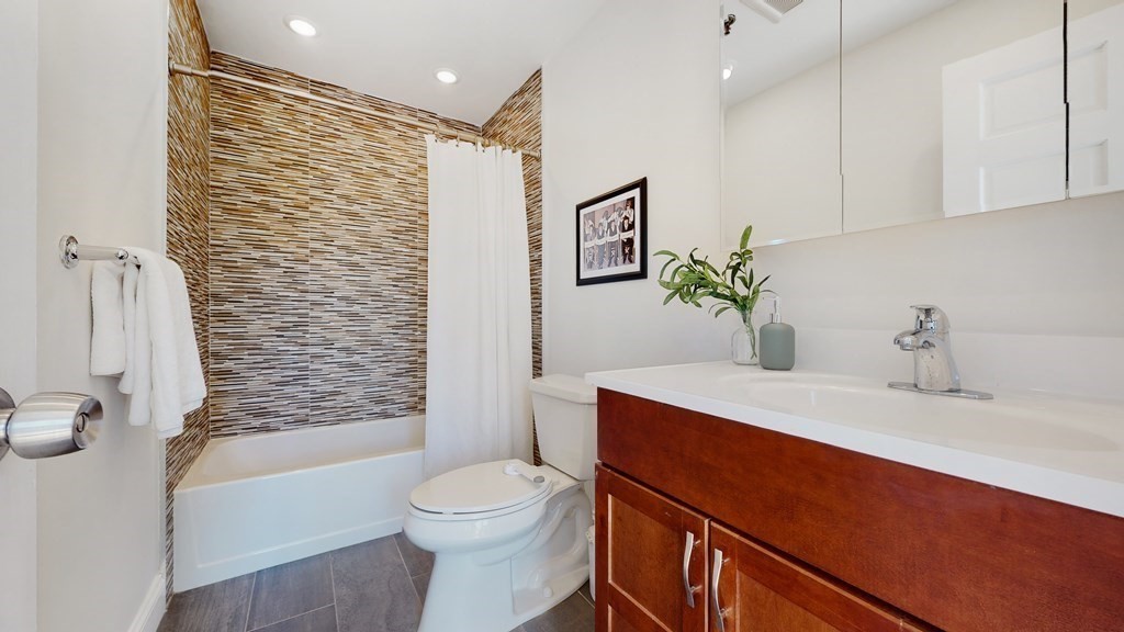 110 Strathmore Road, Unit PH2 Boston, MA 02135 - Photo 20 of 24 Gallery Image 20
