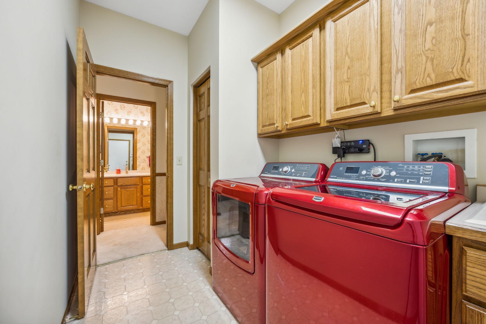 12891 Falcon Drive Apple Valley, MN 55124 - Photo 20 of 57