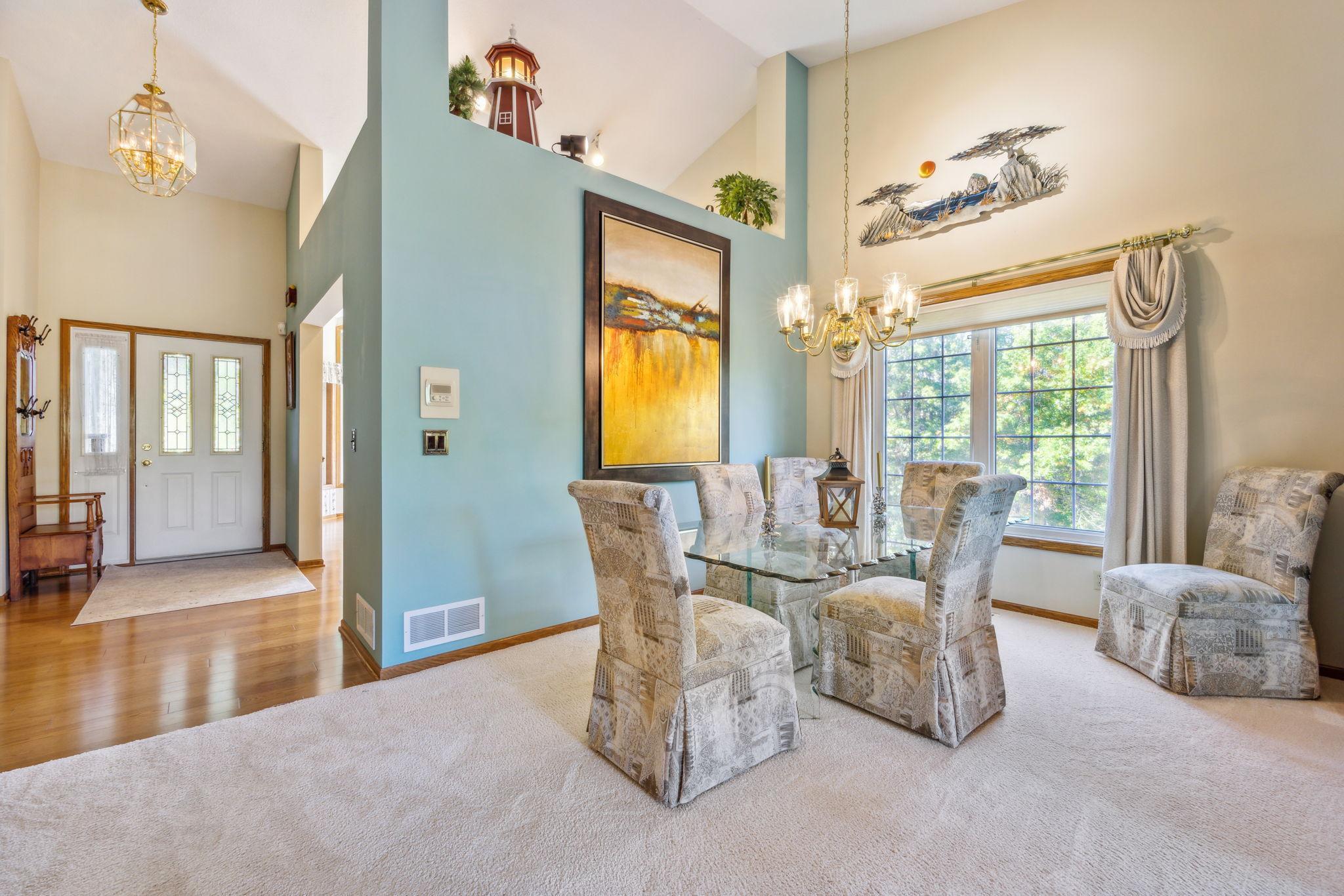 12891 Falcon Drive Apple Valley, MN 55124 - Photo 4 of 57