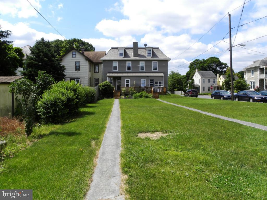 503 East Main Street Lititz, PA 17543 - Photo 16 of 17