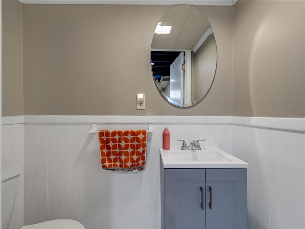 174 Forest Hills Road Brighton, NY 14625 - Photo 27 of 39 Basement half bath