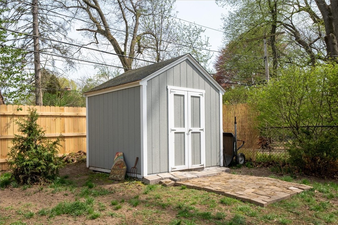 174 Forest Hills Road Brighton, NY 14625 - Photo 33 of 39 Shed