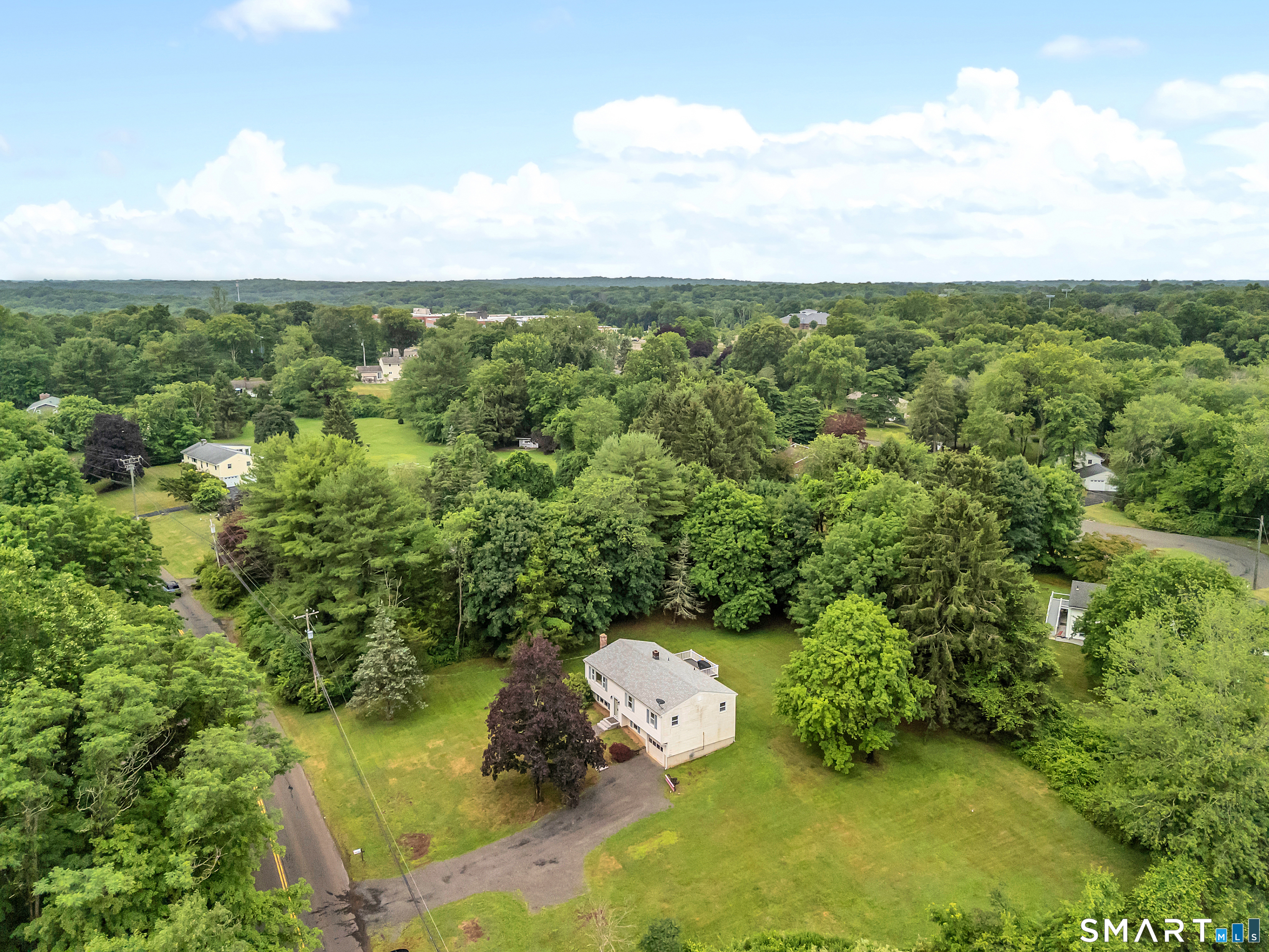 1144 Long Hill Road Guilford, CT 06437 - Photo 34 of 40