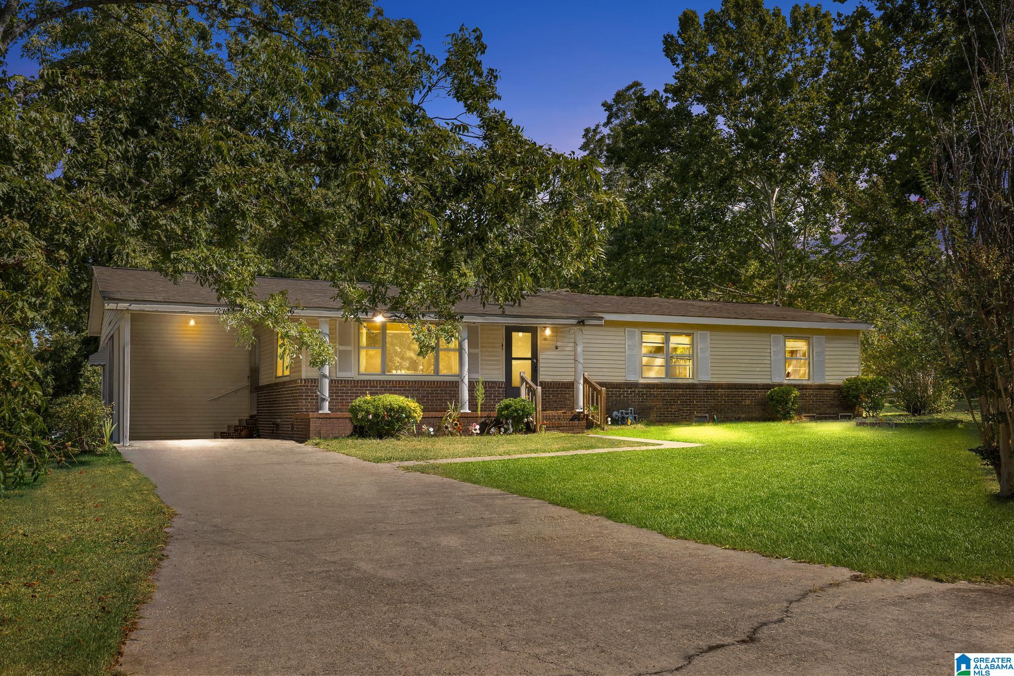 102 Smith Road Jemison, AL 35085 - Photo 1 of 26