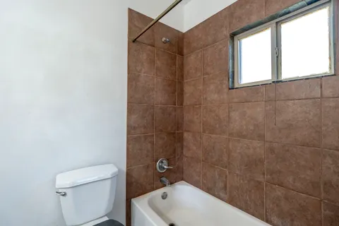 $899,000 | 2003 East 9th Street, Austin, TX 78702