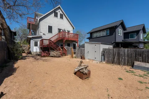 $899,000 | 2003 East 9th Street, Austin, TX 78702