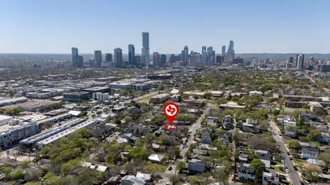 $899,000 | 2003 East 9th Street, Austin, TX 78702