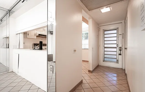$79,999 | 4602 Martinique Way, Unit E1, Coconut Creek, FL 33066