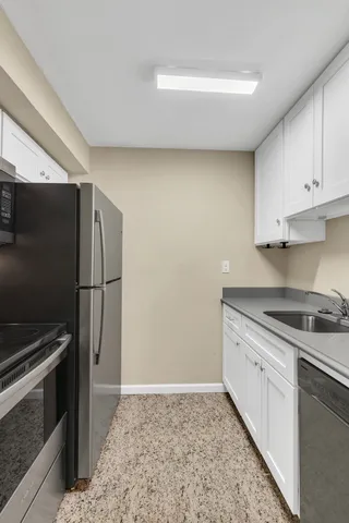 $1,500 | 3415 West End Avenue, Unit B801, Nashville, TN 37203