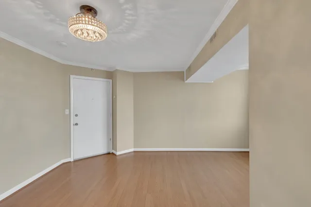 $1,500 | 3415 West End Avenue, Unit B801, Nashville, TN 37203