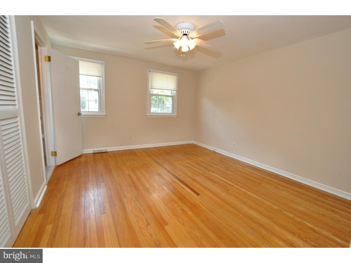 11 Ridgewood Avenue Delran, NJ 08075 - Photo 13 of 24 Gallery Image 13