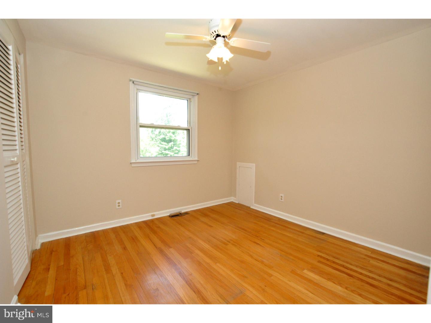 11 Ridgewood Avenue Delran, NJ 08075 - Photo 16 of 24 Gallery Image 16