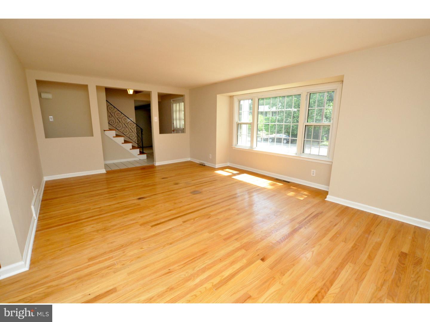 11 Ridgewood Avenue Delran, NJ 08075 - Photo 4 of 24 Gallery Image 4