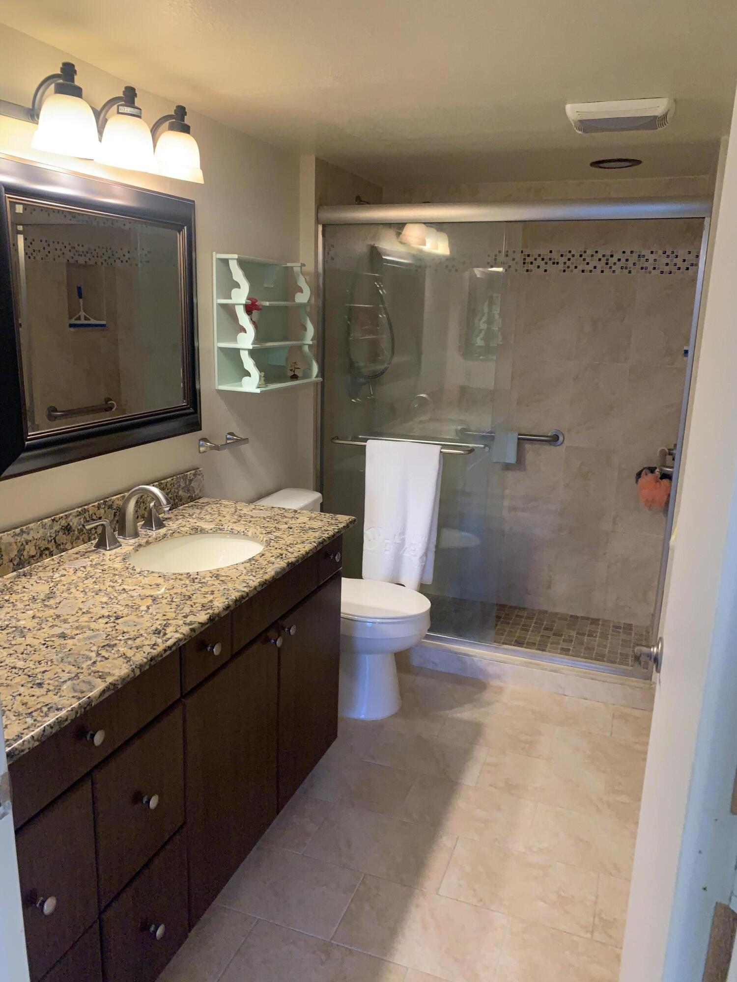 7768 Lakeside Boulevard, Unit 544 Boca Raton, FL 33434 - Photo 28 of 33 1 (28)