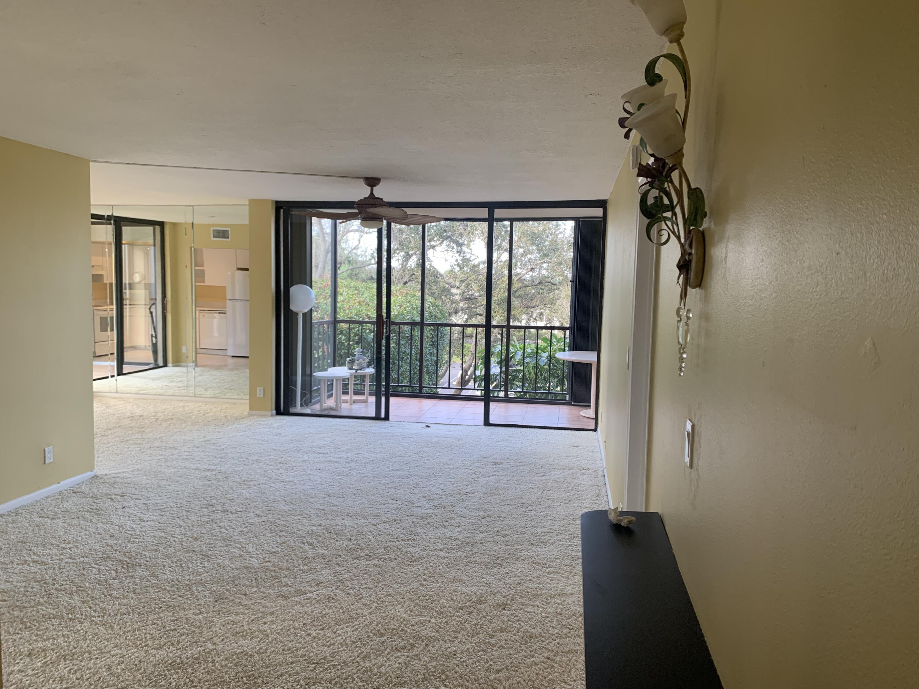 7768 Lakeside Boulevard, Unit 544 Boca Raton, FL 33434 - Photo 4 of 33 1 (4)