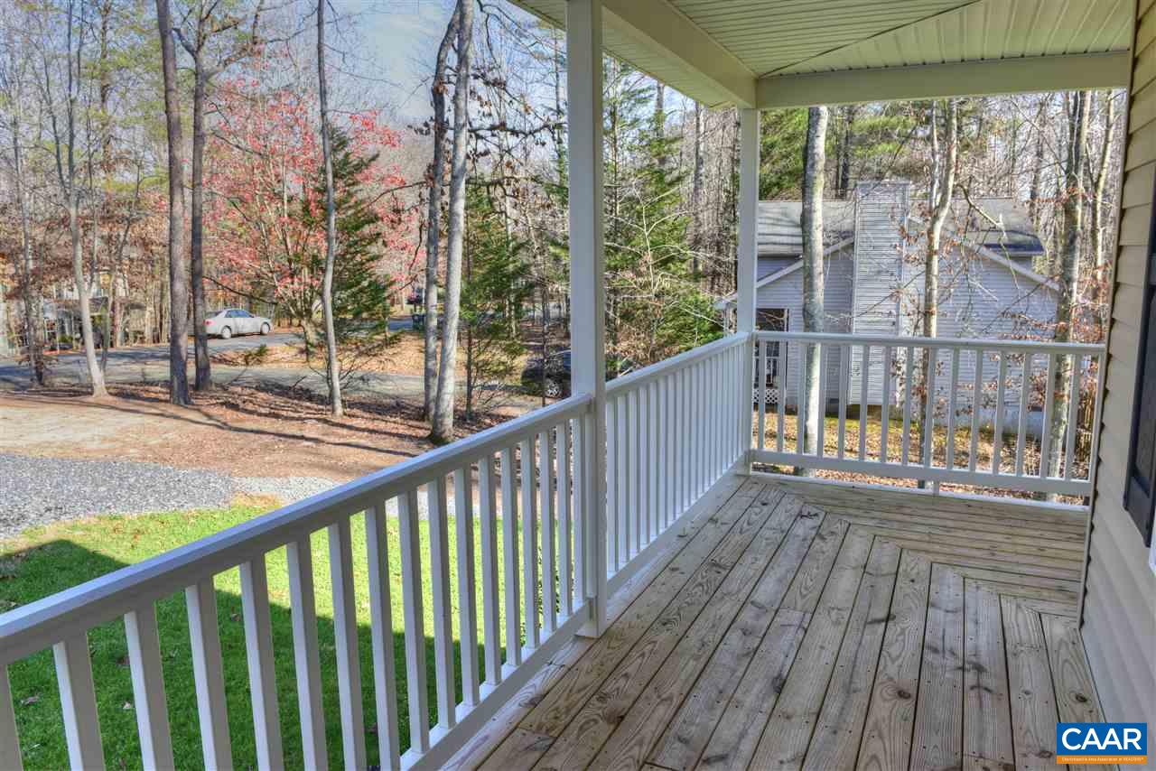 9 Buck Island Road Palmyra, VA 22963 - Photo 26 of 28 a view of balcony with wooden floor