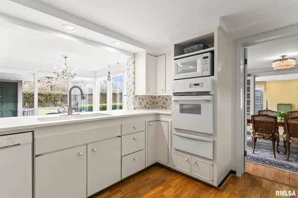 $625,000 | 1516 South Willemore Avenue, Springfield, IL 62704