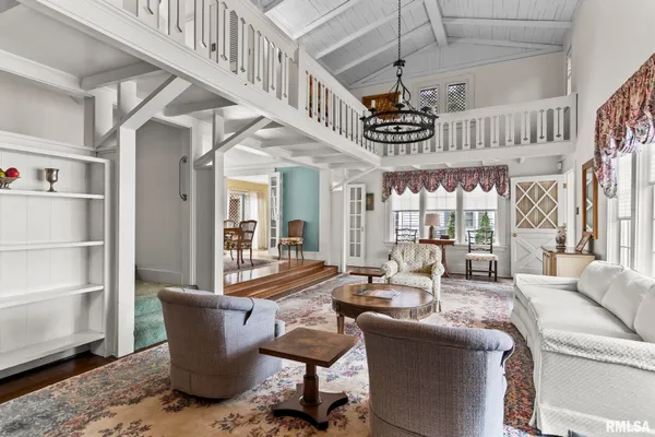 $625,000 | 1516 South Willemore Avenue, Springfield, IL 62704
