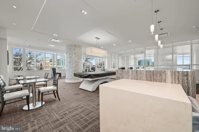 $3,800,000 | 100 Harborview Drive, Unit 1901, Baltimore, MD 21230