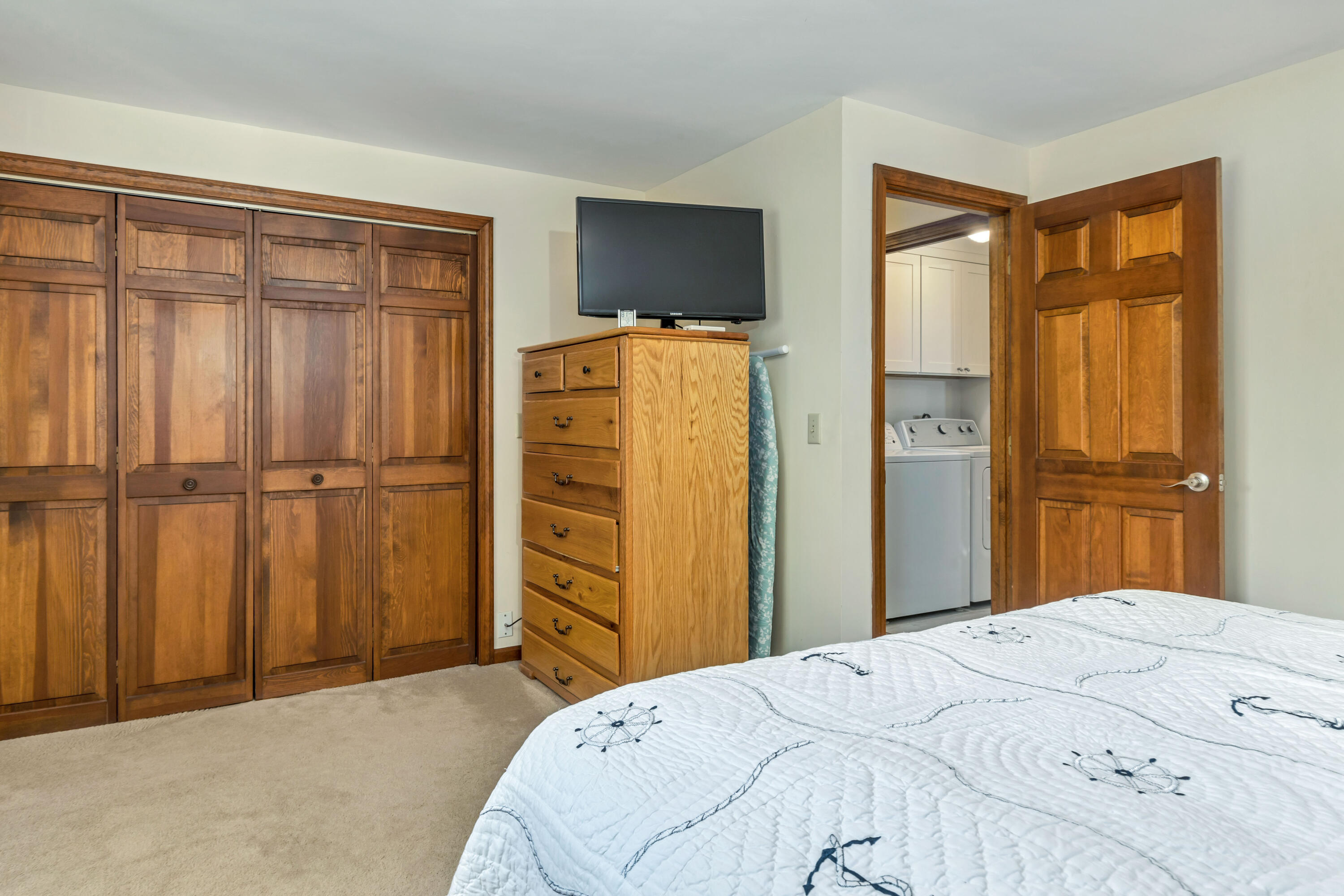 84 Old Fields Road Sandwich, MA 02563 - Photo 27 of 57 84OldLR-29
