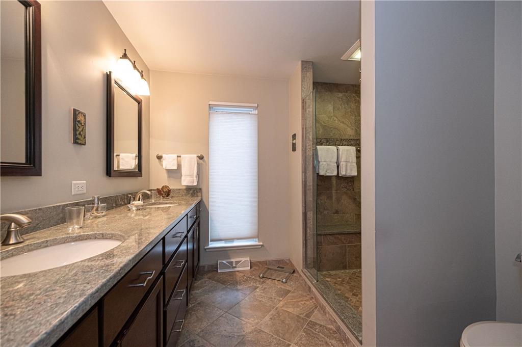 613 Ravencrest Road Pittsburgh, PA 15215 - Photo 13 of 25