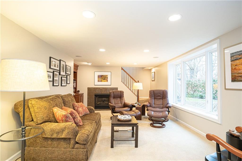 613 Ravencrest Road Pittsburgh, PA 15215 - Photo 19 of 25