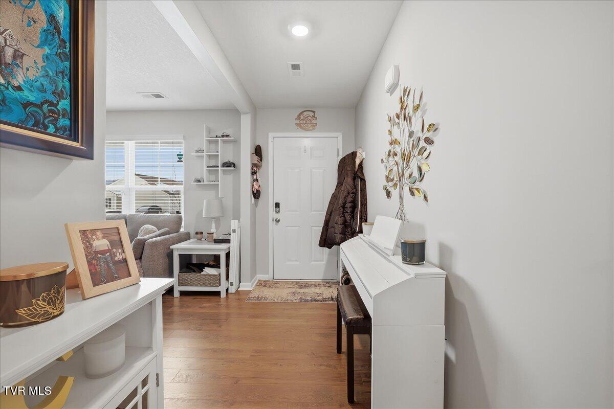 5059 Elm Brk Road Dandridge, TN 37725 - Photo 4 of 30 08-5059 Elm Brook Rd