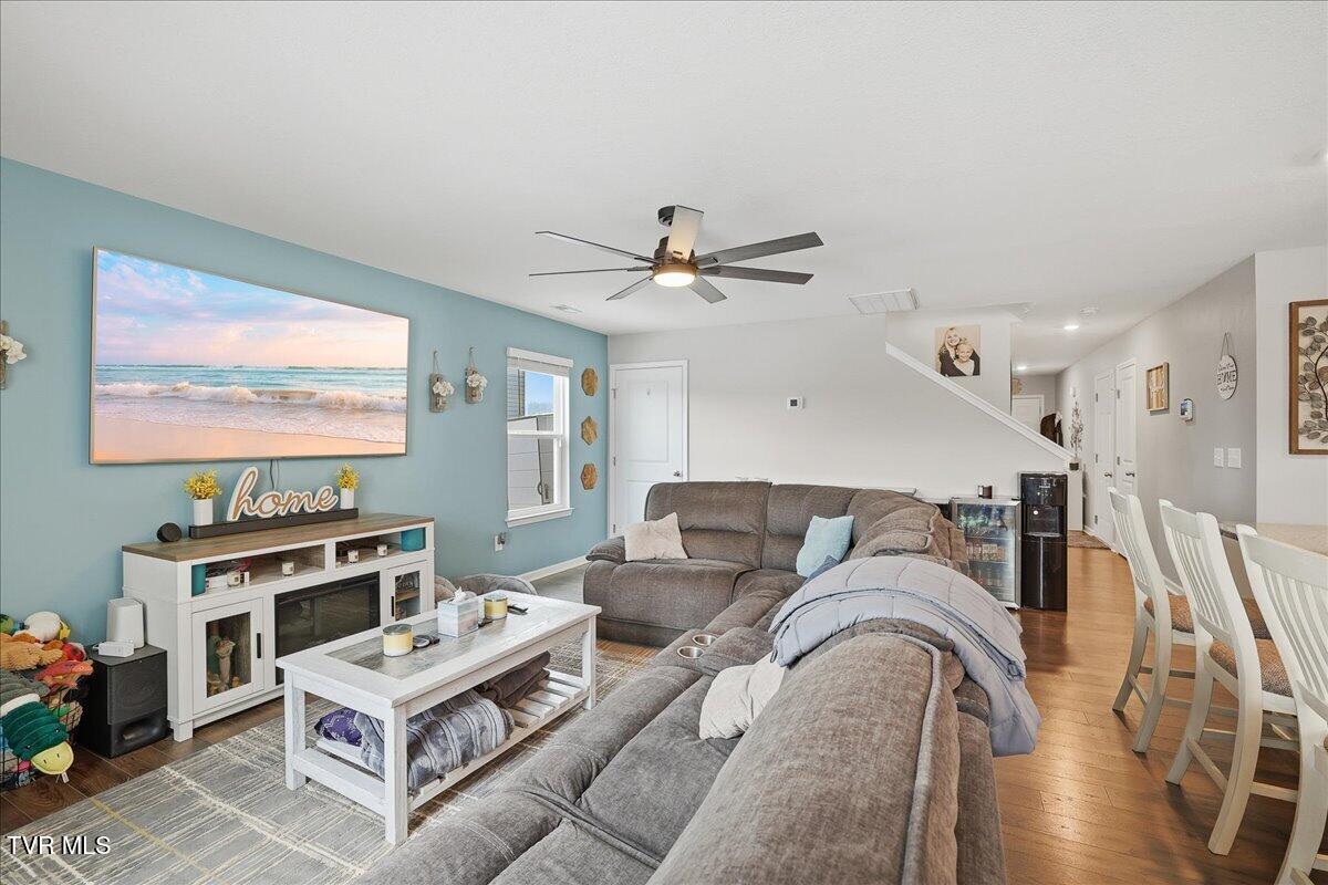 5059 Elm Brk Road Dandridge, TN 37725 - Photo 7 of 30 12-5059 Elm Brook Rd-4